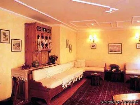 Hotel Sari Konak Istanbul Turcia