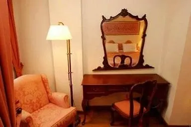 Hotel Sari Konak Istanbul
